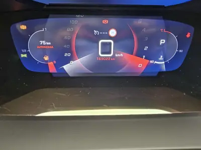 Peugeot 2008 2021 - 16500 EUR, 169015 km - AUTO.MOTO.pt - 169015km - foto 16 de 22