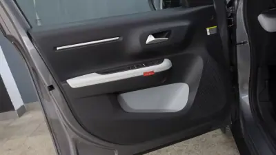 Citroën e-C3 2025 - 21750 EUR, 18000 km - 18000km - foto 14 de 31