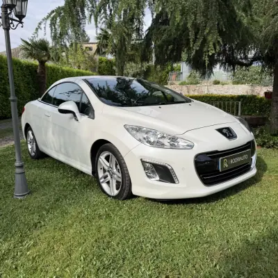 Peugeot 308 CC 2011 - 12990 EUR, 167000 km - AUTO.MOTO.pt - 167000km - foto 4 de 21