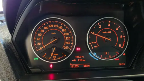 BMW 116 2016 - 17900 EUR, 131235 km - AUTO.MOTO.pt - 131235km - foto 38 de 55