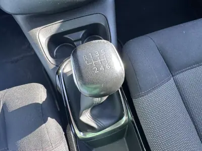 Citroën C4 Cactus 2018 - 11900 EUR, 180000 km - AUTO.MOTO.pt - 180000km - foto 40 de 47