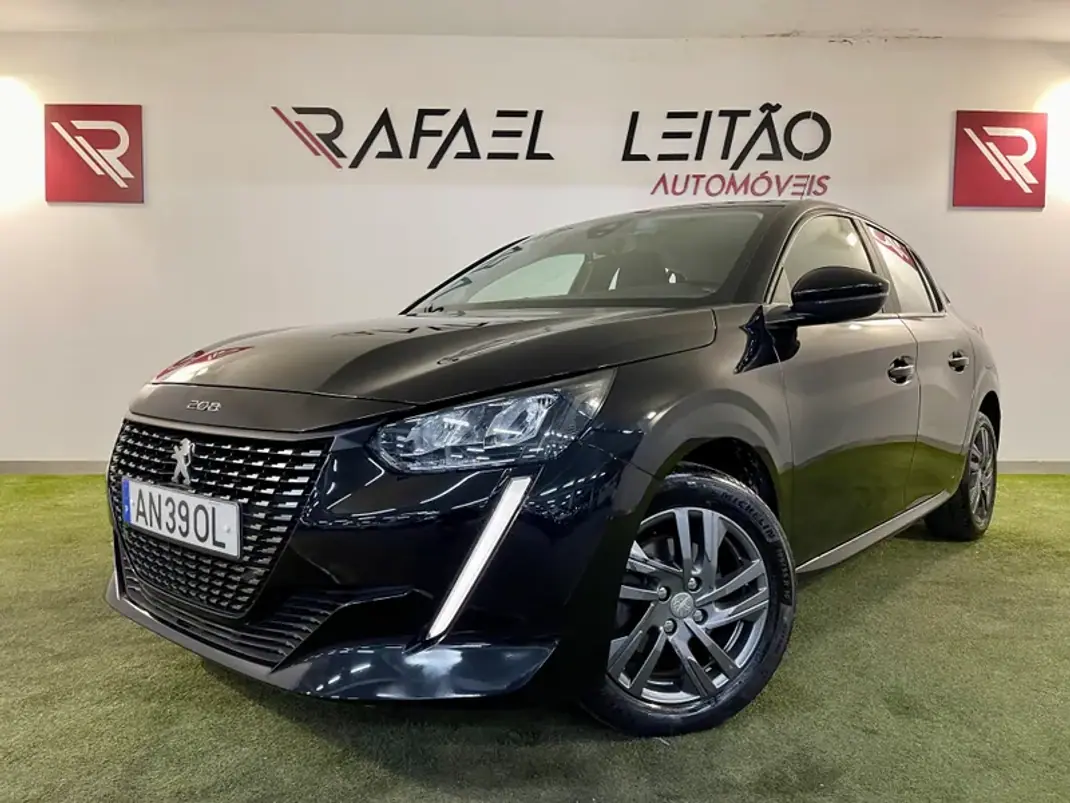 Peugeot 208 2022 - 13450 EUR, 145000 km - AUTO.MOTO.pt - 145000km - foto 1 de 29