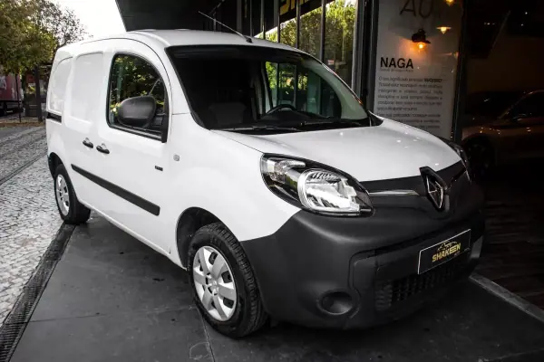 Renault Kangoo E-Tech Confort 2020 - 9990 EUR, 57785 km - AUTO.MOTO.pt - 57785km - foto 6 de 28