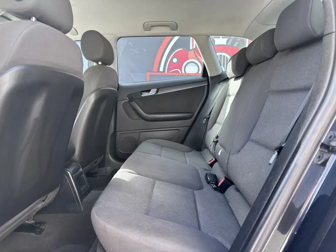 Audi A3 Sportback 2009 - 6500 EUR, 330000 km - AUTO.MOTO.pt - 330000km - foto 23 de 35