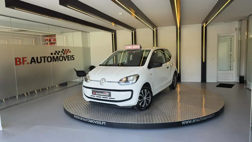 Volkswagen Up! 2016 - 8500 EUR, 79613 km - 79613km - foto 2 de 49