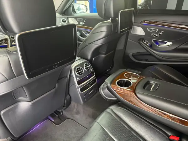 Mercedes-Benz S 350 2015 - 29000 EUR, 393085 km - AUTO.MOTO.pt - 393085km - foto 31 de 44