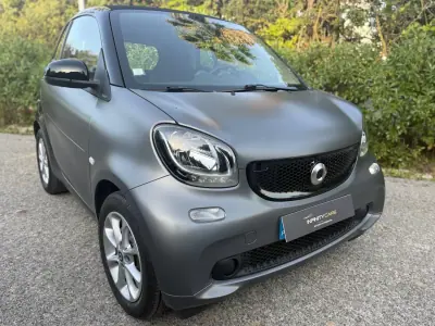 Smart Fortwo Cabrio 2018 - 10599 EUR, 120000 km - AUTO.MOTO.pt - 120000km - foto 3 de 11