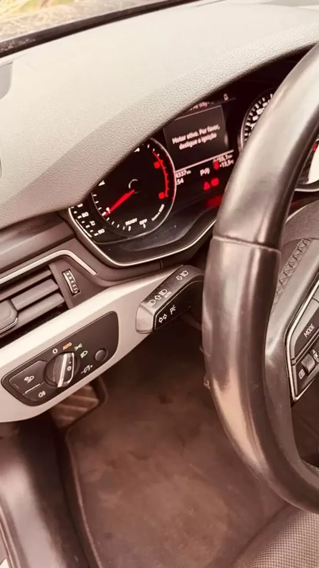 Audi A4 Avant 2021 - 28750 EUR, 94230 km - AUTO.MOTO.pt - 94230km - foto 28 de 34