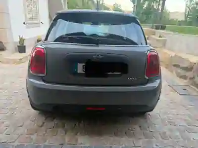 MINI One 2018 - 13500 EUR, 85000 km - AUTO.MOTO.pt - 85000km - foto 3 de 6