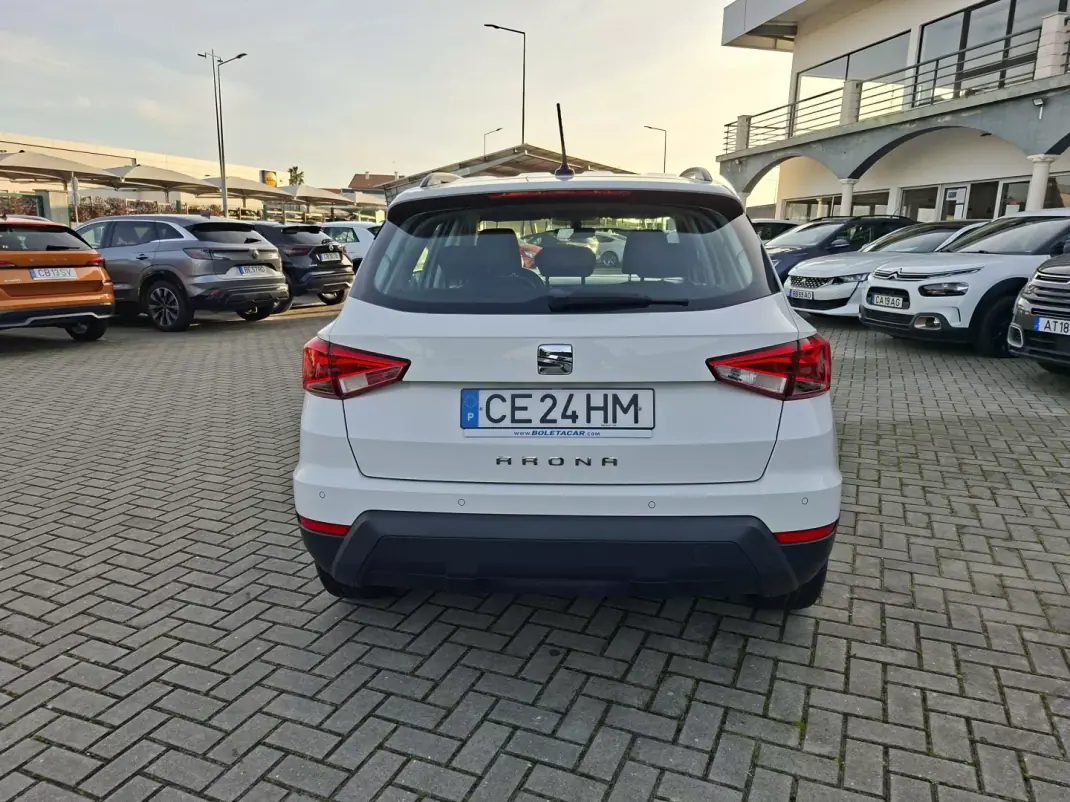 SEAT Arona 2021 - 15500 EUR, 49500 km - AUTO.MOTO.pt - 49500km - foto 7 de 31