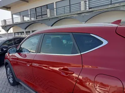 Hyundai Tucson 2019 - 23950 EUR, 80000 km - AUTO.MOTO.pt - 80000km - foto 10 de 31
