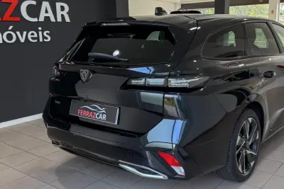 Peugeot 308 SW 2022 - 21500 EUR, 117060 km - AUTO.MOTO.pt - 117060km - foto 10 de 23