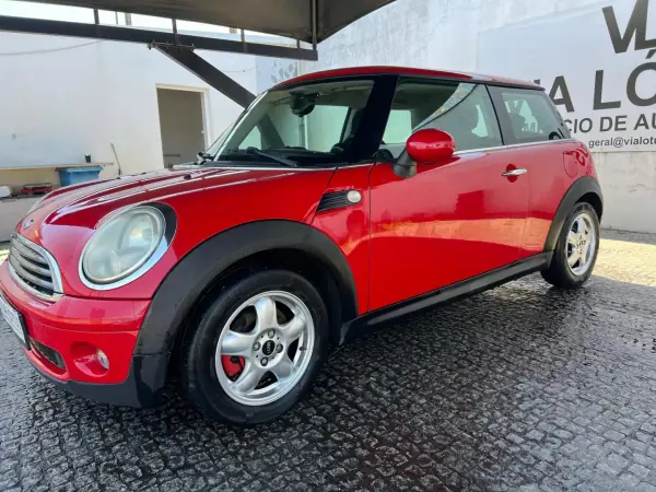 MINI One 2008 - 5500 EUR, 174000 km - AUTO.MOTO.pt - 174000km - foto 4 de 13