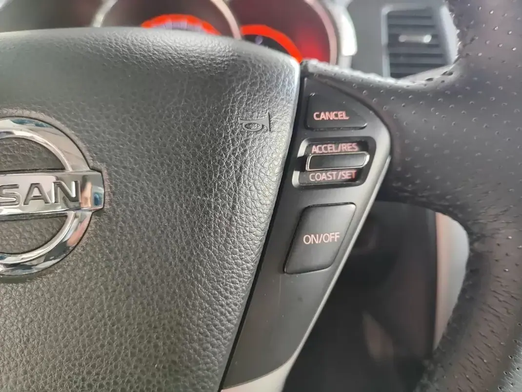 Nissan Murano 2010 - 14750 EUR, 154100 km - AUTO.MOTO.pt - 154100km - foto 36 de 46