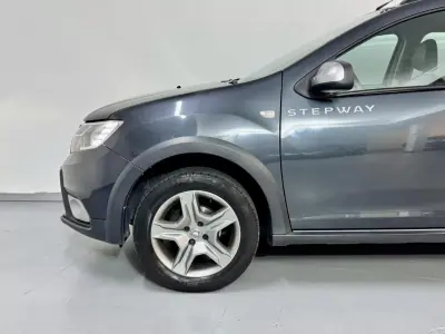 Dacia Logan MCV 2018 - 8750 EUR, 149000 km - AUTO.MOTO.pt - 149000km - foto 14 de 58