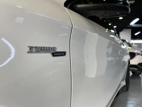Mercedes-Benz CLA 45 AMG 2019 - 39990 EUR, 95000 km - AUTO.MOTO.pt - 95000km - foto 22 de 57
