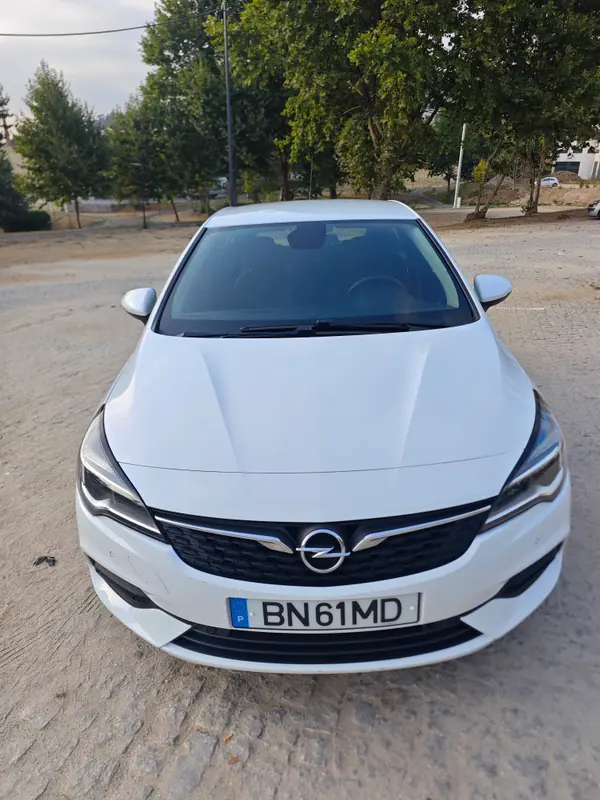Opel Astra 2020 - 12000 EUR, 118000 km - AUTO.MOTO.pt - 118000km - foto 4 de 15