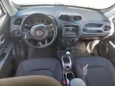 Jeep Renegade 2021 - 19500 EUR, 142348 km - AUTO.MOTO.pt - 142348km - foto 11 de 11