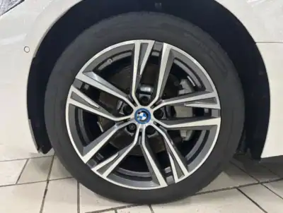 BMW i4 2022 - 37000 EUR, 54000 km - AUTO.MOTO.pt - 54000km - foto 6 de 13