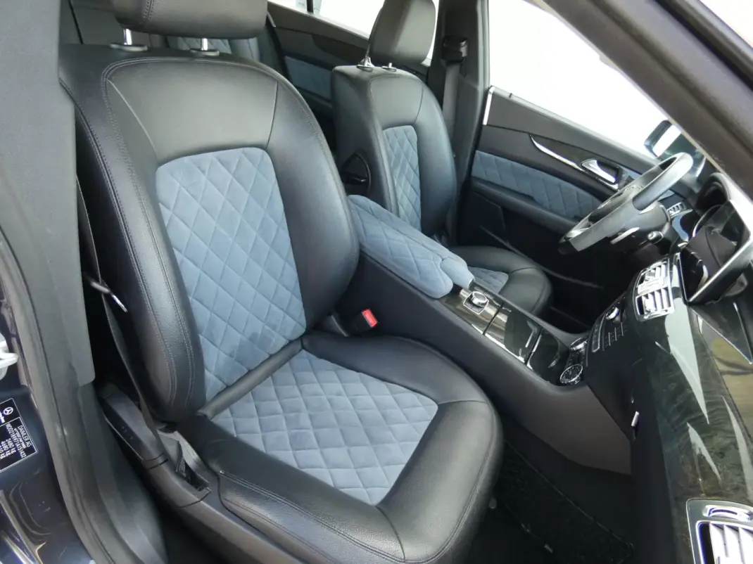 Mercedes-Benz CLS 250 2015 - 22500 EUR, 278000 km - AUTO.MOTO.pt - 278000km - foto 23 de 42