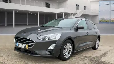 Ford Focus 2019 - 14499 EUR, 144121 km - AUTO.MOTO.pt - 144121km - foto 5 de 6