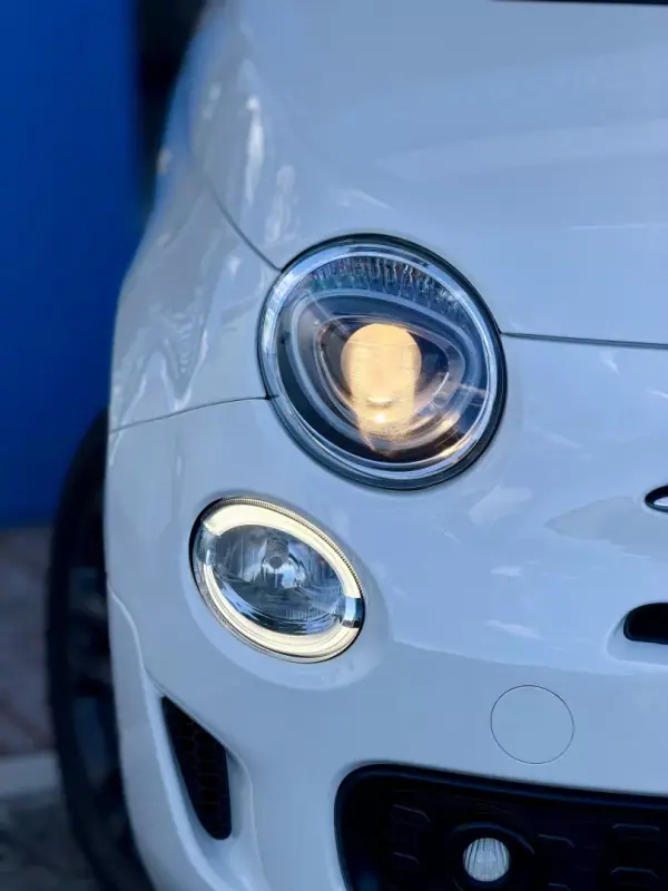 Fiat 500 2021 - 10950 EUR, 130000 km - AUTO.MOTO.pt - 130000km - foto 27 de 30