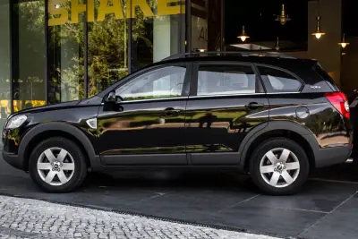 Chevrolet Captiva 2007 - 5990 EUR, 248481 km - AUTO.MOTO.pt - 248481km - foto 2 de 33