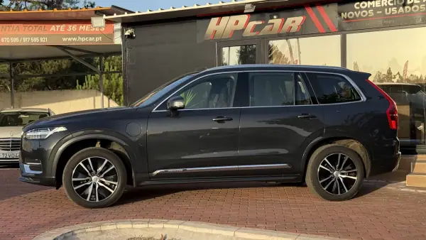 Volvo XC 90 2021 - 43990 EUR, 104000 km - AUTO.MOTO.pt - 104000km - foto 7 de 47