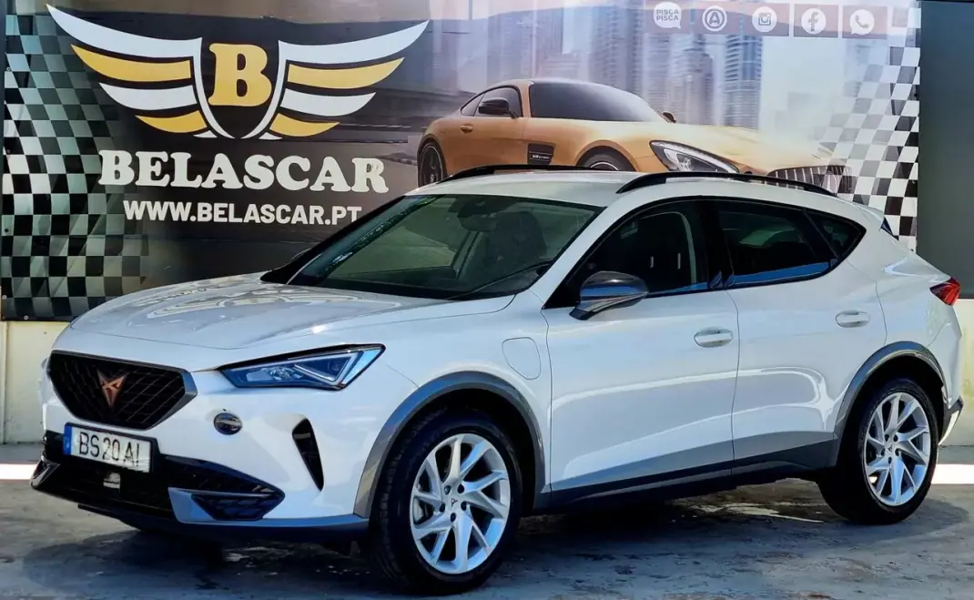 Cupra Formentor 2023 - 27500 EUR, 15000 km - AUTO.MOTO.pt - 15000km - foto 1 de 23