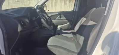 Fiat Doblo 2021 — foto 5 de 15