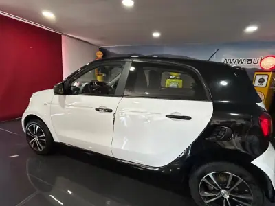 Smart ForFour 2016 — photo 4 of 20