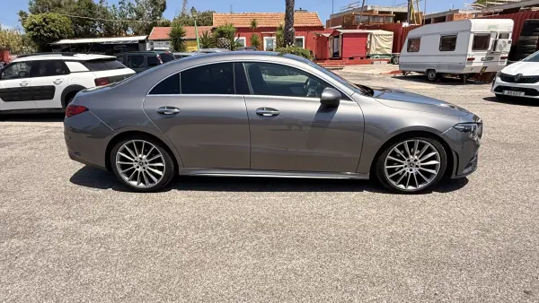 Mercedes-Benz CLA 180 2020 - 30990 EUR, 111000 km - AUTO.MOTO.pt - 111000km - foto 5 de 26