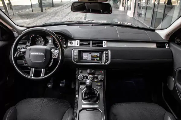 Land Rover Range Rover Evoque 2016 - 20990 EUR, 149611 km - AUTO.MOTO.pt - 149611km - foto 21 de 34