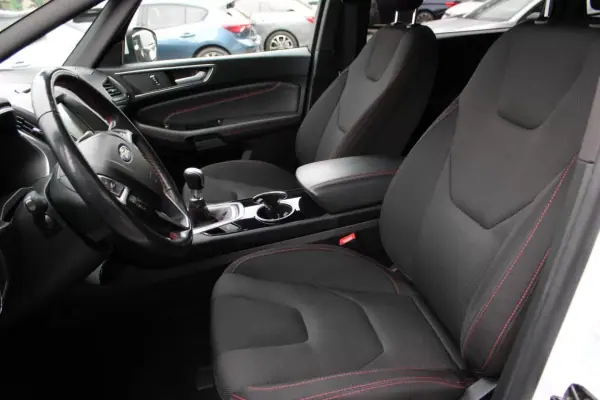 Ford S-Max 2019 - 29900 EUR, 230239 km - AUTO.MOTO.pt - 230239km - foto 4 de 26