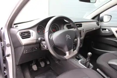 Citroën C-Elysée 2019 - 10500 EUR, 118000 km - AUTO.MOTO.pt - 118000km - foto 9 de 21