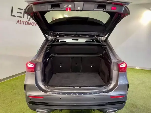 Mercedes-Benz GLA 250 2024 - 45950 EUR, 19000 km - AUTO.MOTO.pt - 19000km - foto 55 de 59
