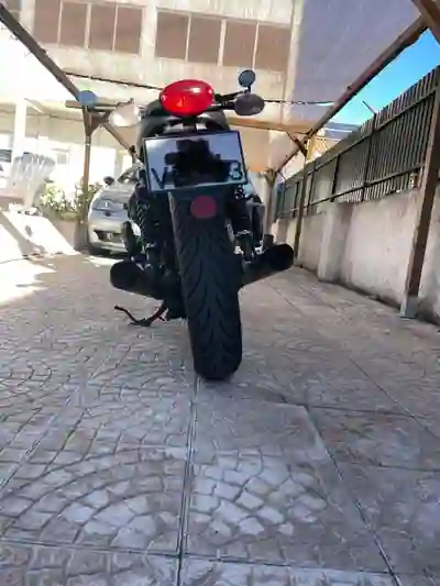 Moto Guzzi V7 III Rough 2018 - 6000 EUR, 25000 km - foto 6 de 7