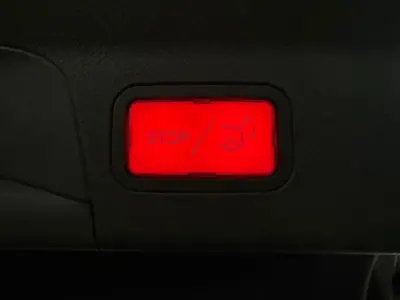 Mercedes-Benz GLC 300 2021 - 52500 EUR, 117200 km - AUTO.MOTO.pt - 117200km - foto 21 de 21