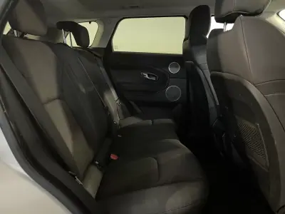Land Rover Range Rover Evoque 2017 - 16950 EUR, 149900 km - AUTO.MOTO.pt - 149900km - foto 5 de 31