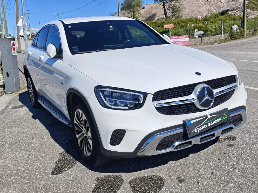 Mercedes-Benz GLC 300 2020 - 43500 EUR, 143000 km - AUTO.MOTO.pt - 143000km - foto 11 de 32
