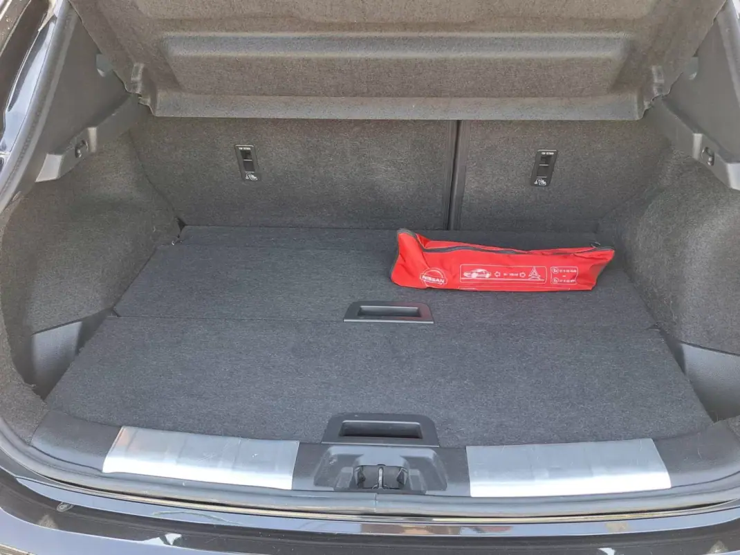 Nissan Qashqai 2019 - 18750 EUR, 92563 km - 92563km - foto 50 de 50