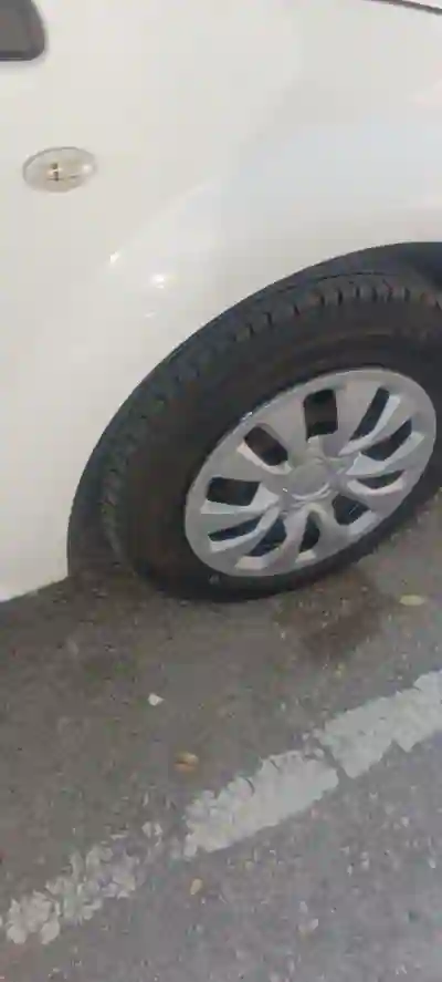 Citroën C2 2005 - 2650 EUR, 310000 km - AUTO.MOTO.pt - 310000km - foto 3 de 10