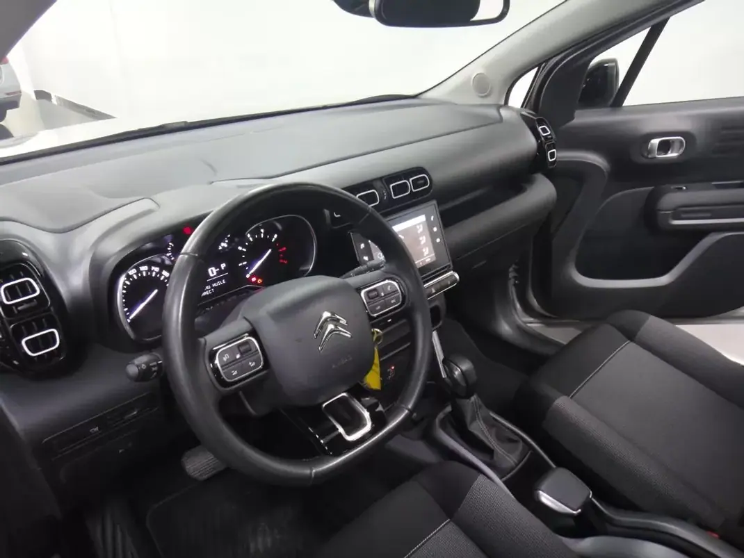 Citroën C3 Aircross 2019 - 14990 EUR, 63000 km - AUTO.MOTO.pt - 63000km - foto 12 de 27