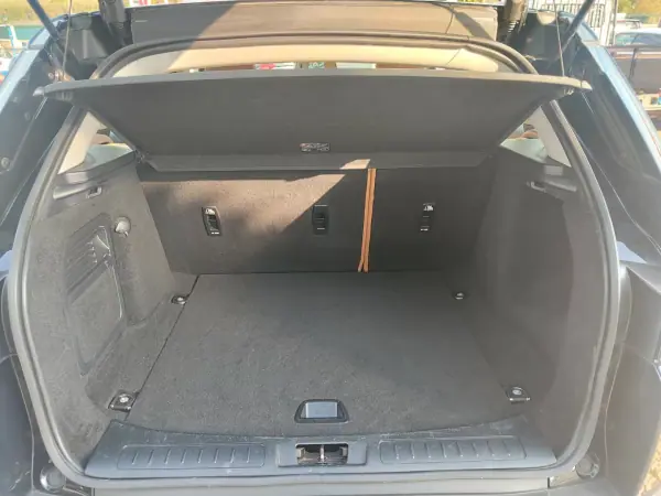 Land Rover Range Rover Evoque 2019 - 20900 EUR, 150000 km - AUTO.MOTO.pt - 150000km - foto 9 de 23