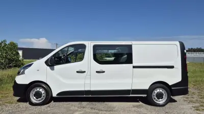 Renault Trafic 2.0 DCI L2 H1 2019 - 24900 EUR, 125914 km - AUTO.MOTO.pt - 125914km - foto 8 de 20
