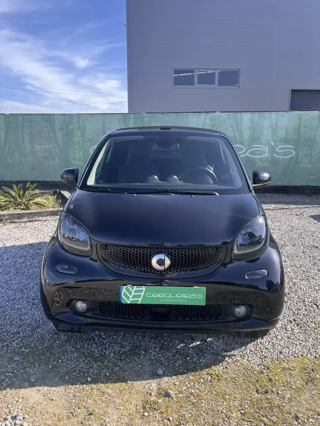 Smart Fortwo Cabrio 2019 - 14000 EUR, 48700 km - AUTO.MOTO.pt - 48700km - foto 2 de 19