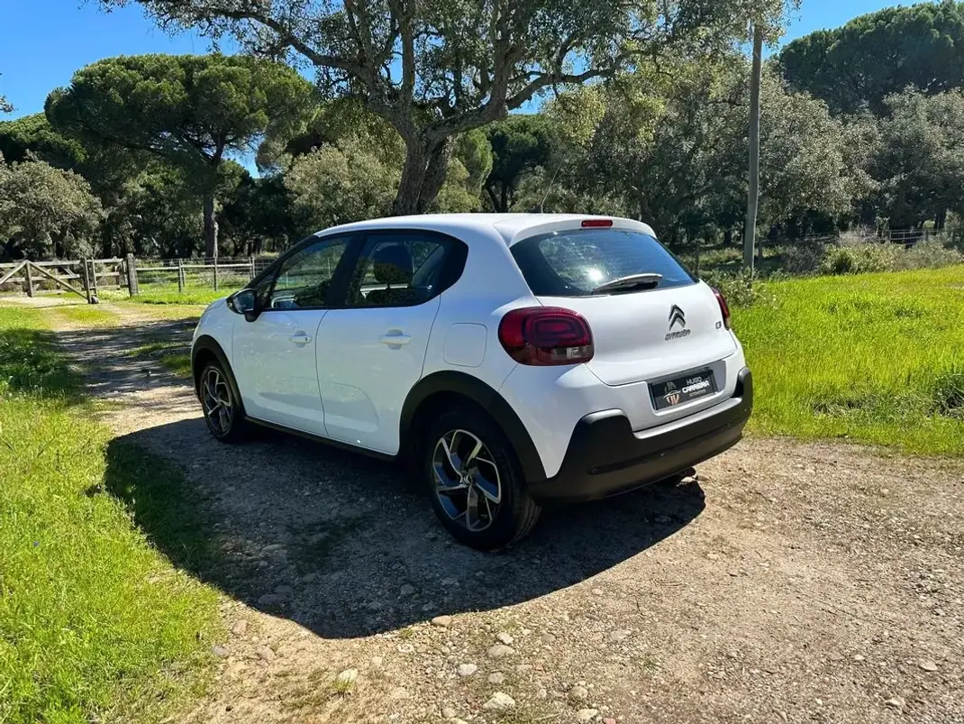 Citroën C3 2018 - 10950 EUR, 128000 km - AUTO.MOTO.pt - 128000km - foto 5 de 12