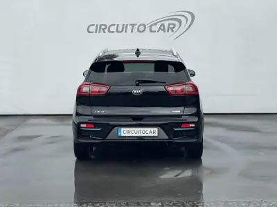Kia e-Niro 2019 - 21500 EUR, 84859 km - 84859km - foto 9 de 42