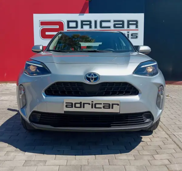 Toyota Yaris Cross 2022 - 22500 EUR, 102692 km - AUTO.MOTO.pt - 102692km - foto 2 de 27