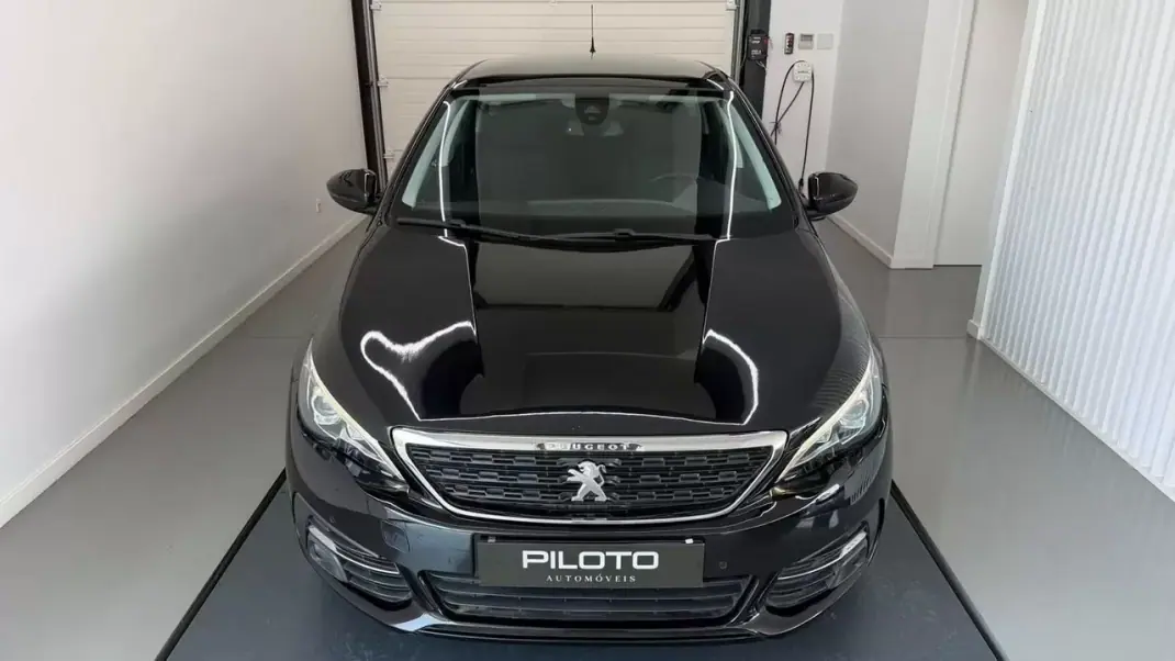 Peugeot 308 SW 2019 - 13990 EUR, 134327 km - 134327km - foto 3 de 28